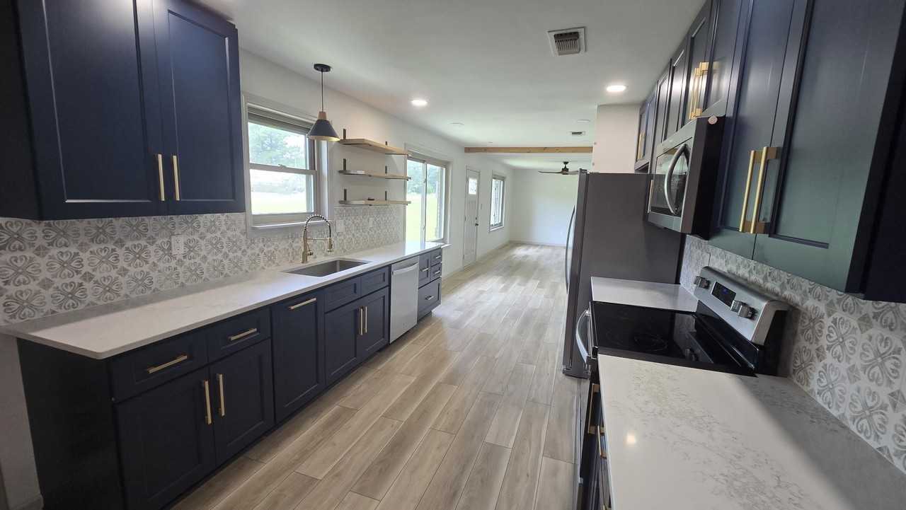 5315 Hillcrest Rd - Photo 4 of 19
