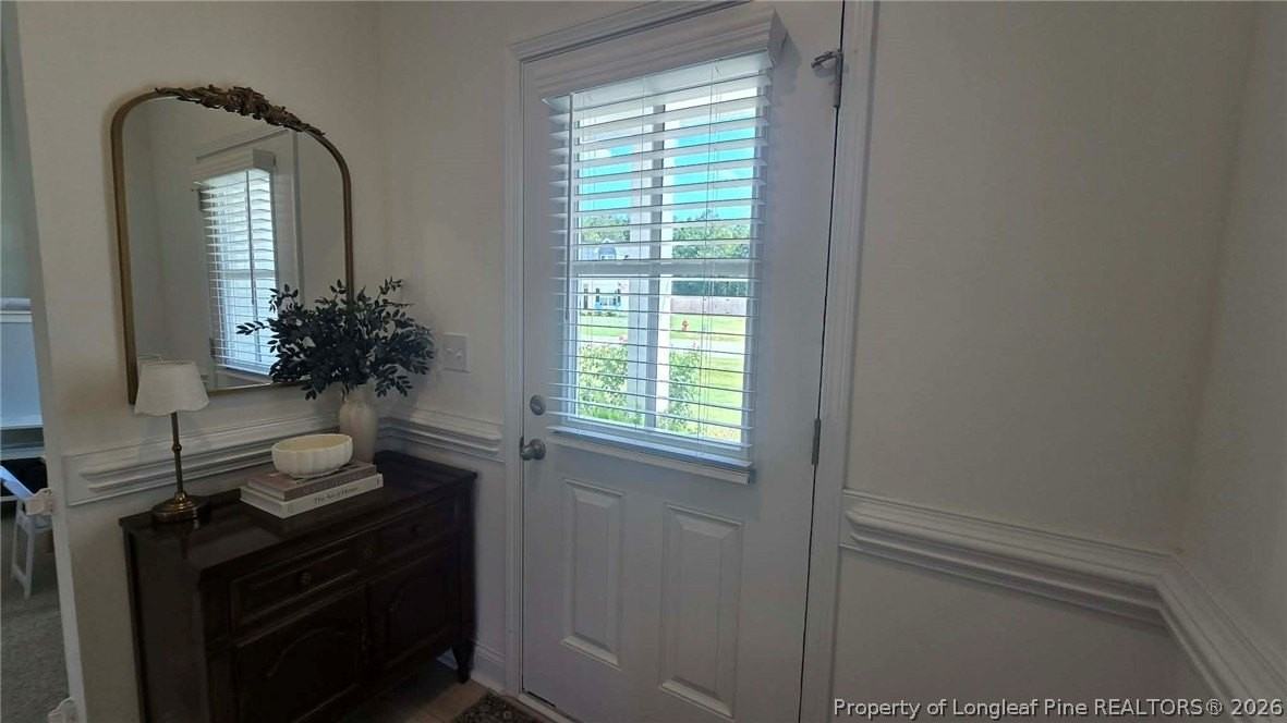 243 Collier Gate St - Photo 6 of 50