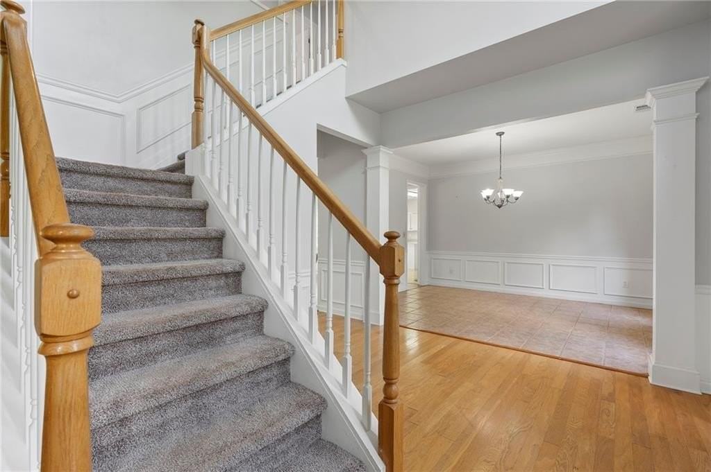 7810 Brookwood Way - Photo 6 of 50