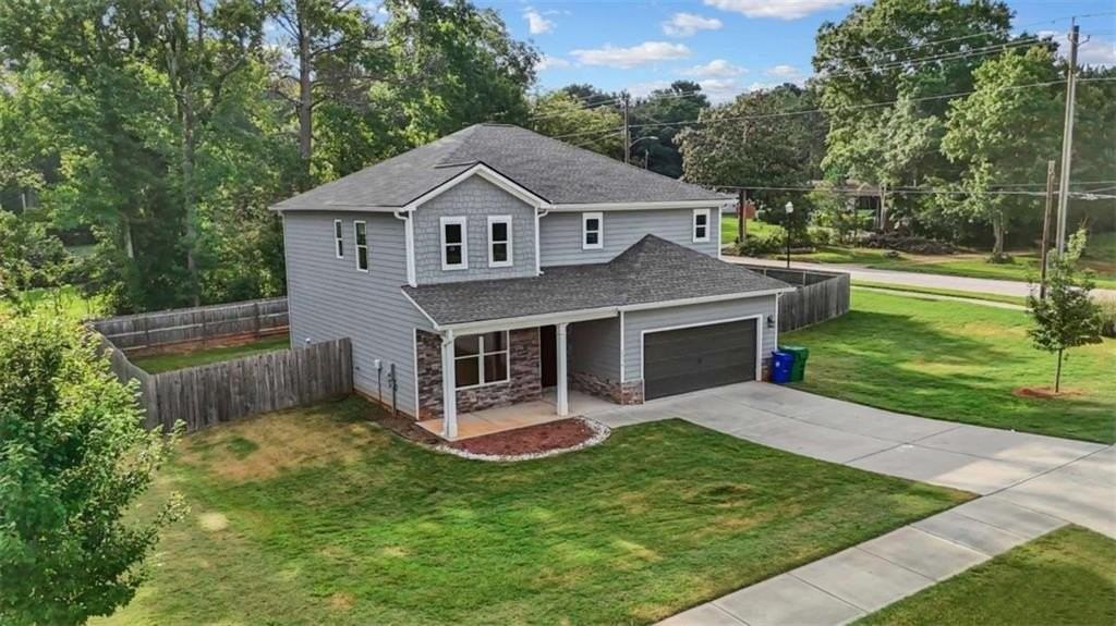 2054 Maplewood Way - Photo 2 of 37