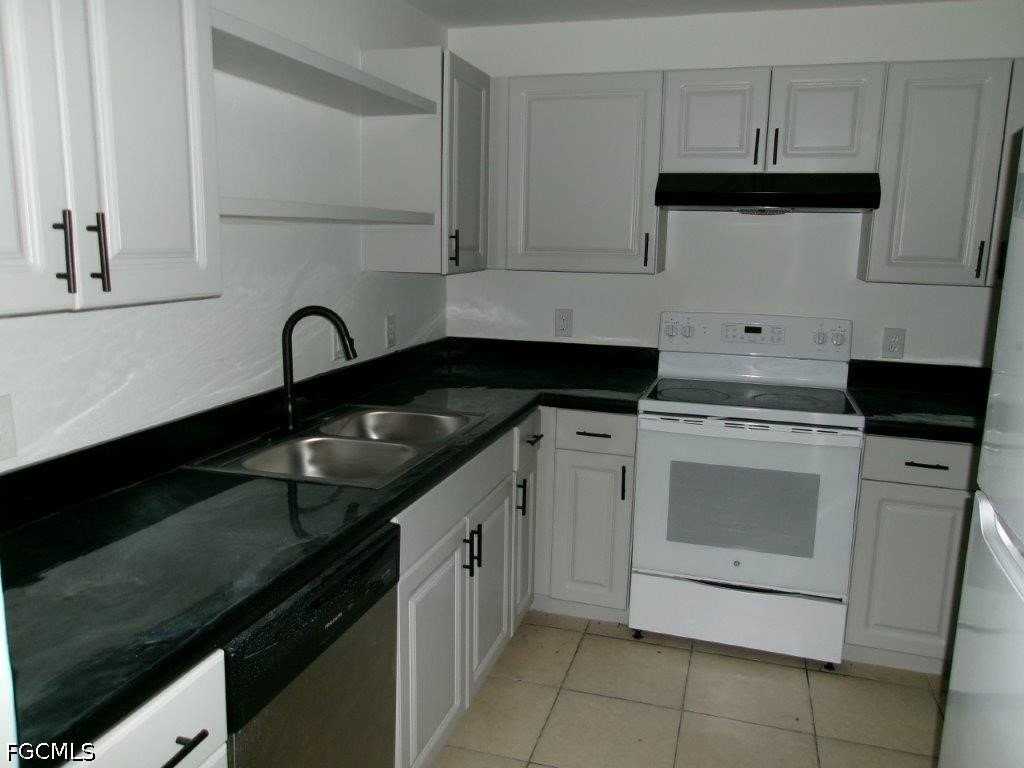 4414 25th St Sw - Photo 5 of 10