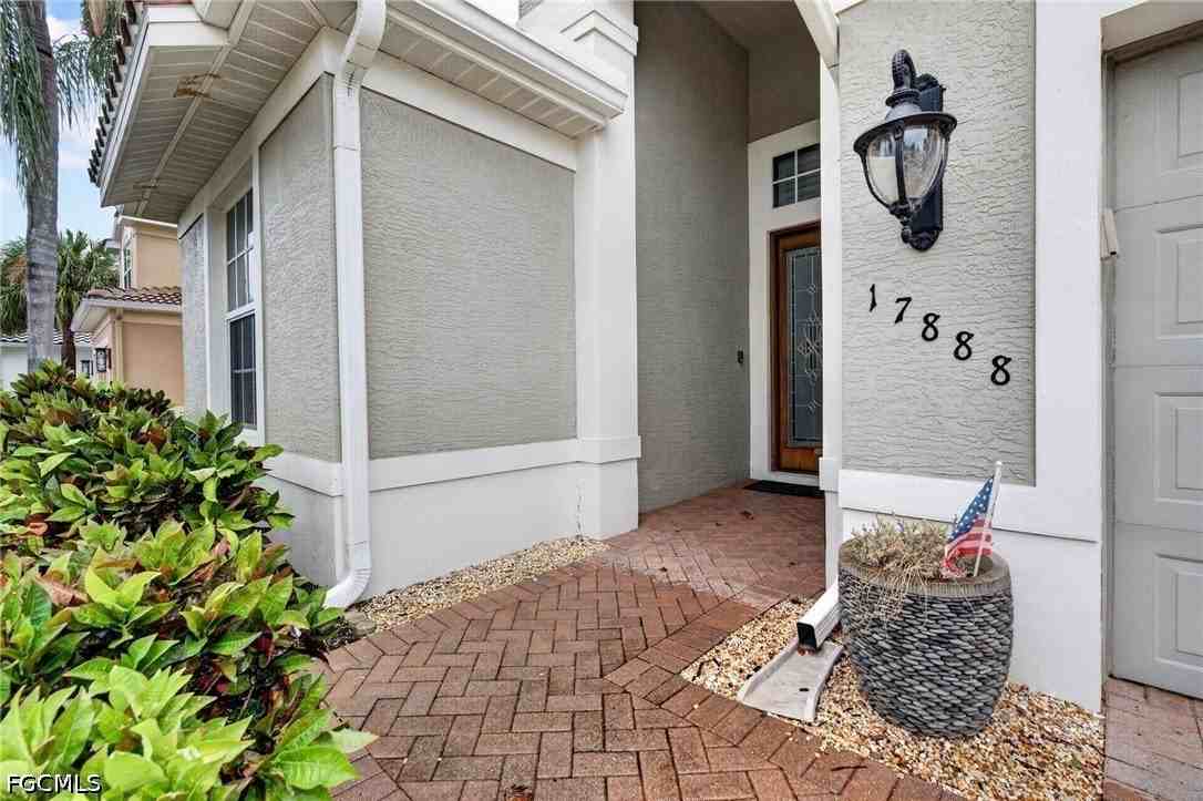 17888 Modena Rd - Photo 5 of 28