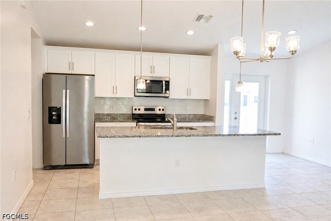 1729 Nw 20th Ter - Photo 4 of 24