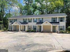 featured image of 605 Wilburn Ave #L