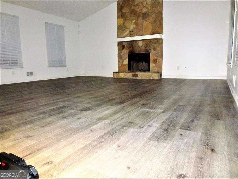 382 Cross Creek Pl - Photo 3 of 36