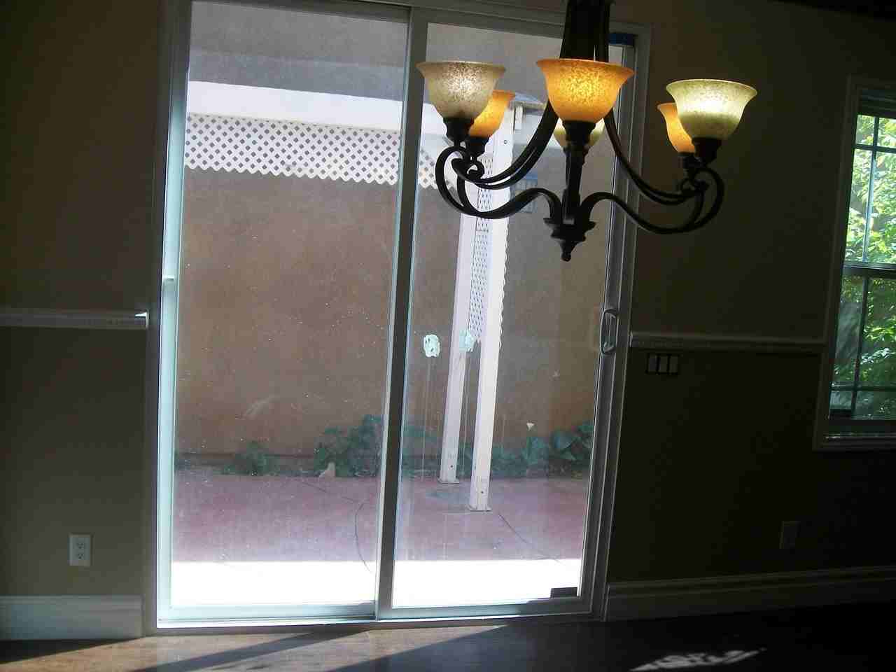 38227 Lone Tree Ct - Photo 7 of 32