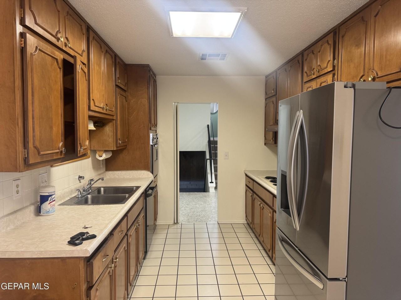 8800 Sampson Ct - Photo 6 of 41