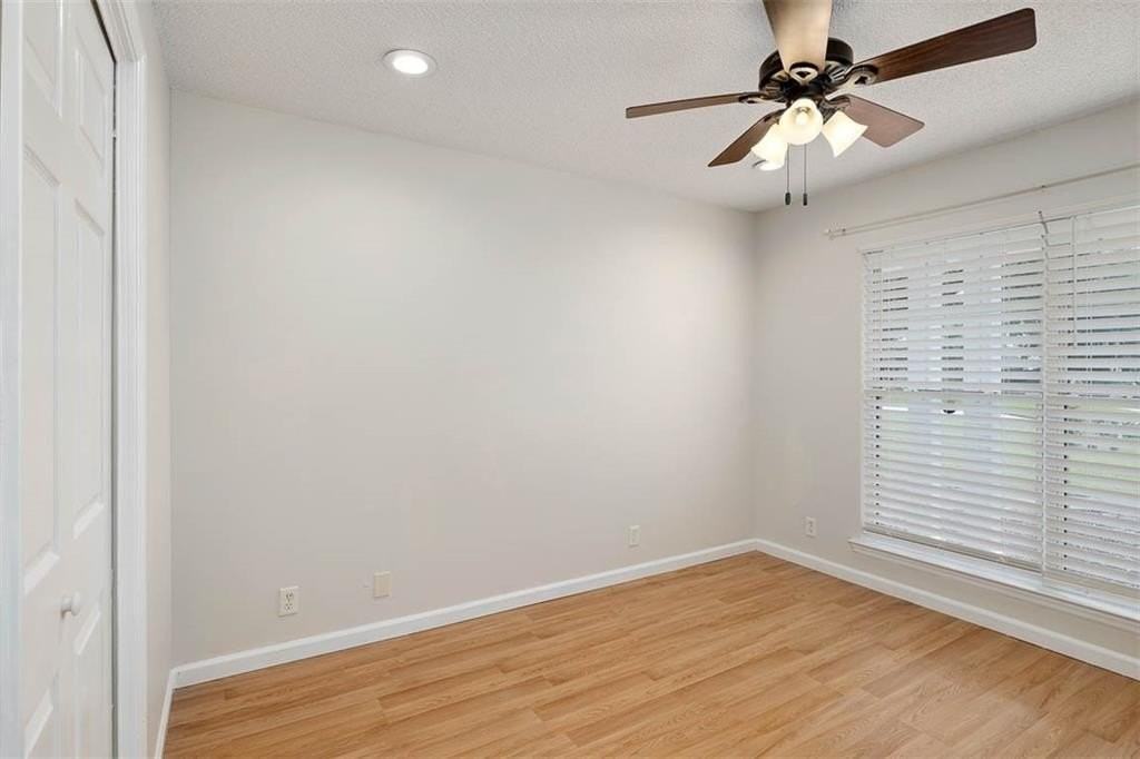 106 Lagoon Way - Photo 5 of 20