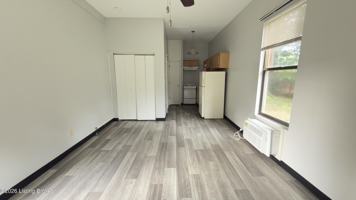 featured image of 1733 S 3rd St #6
