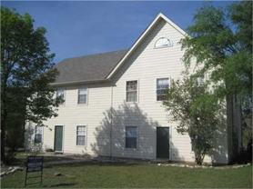 3003 Whisper Oaks Ln #B - Photo 1 of 1