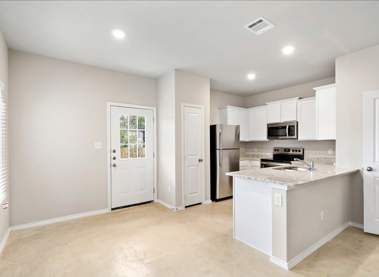 9919 Grove Mist - 3 #103 - Photo 6 of 35