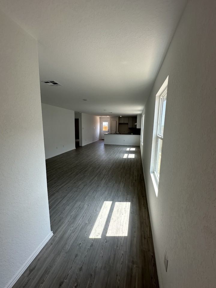 2437 Broken Arrow #1 - Photo 4 of 27