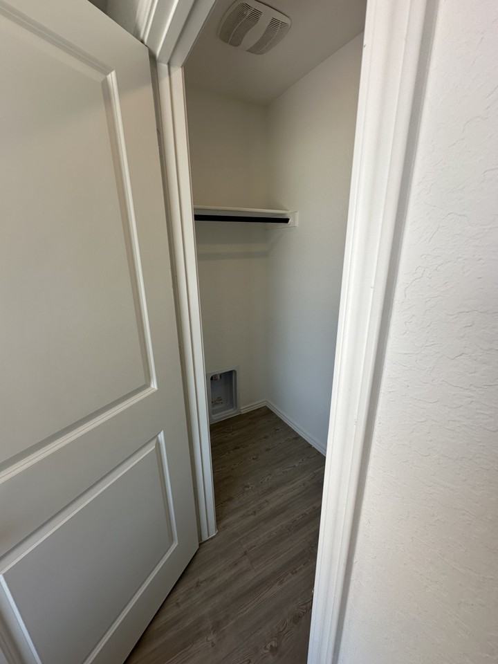 2437 Broken Arrow #1 - Photo 5 of 27