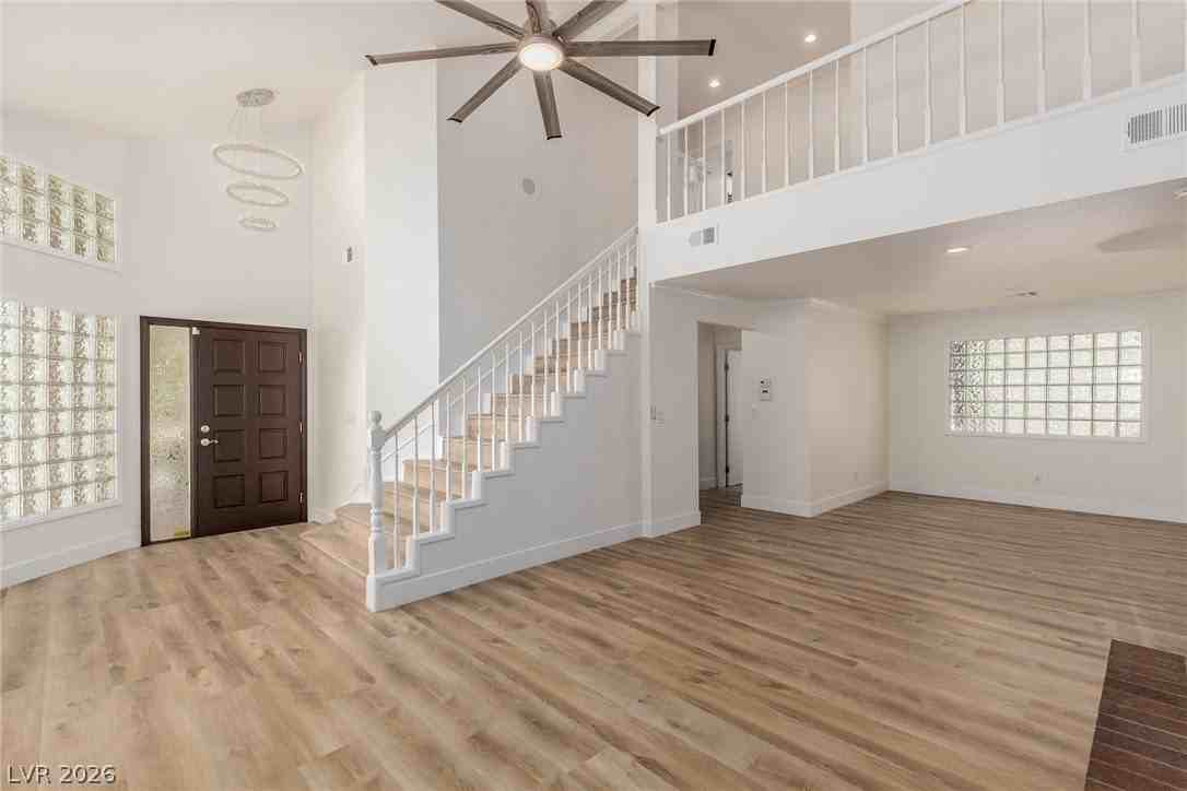 861 Vegas Valley Dr - Photo 2 of 39