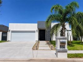 featured image of 504 Hackberry Ave