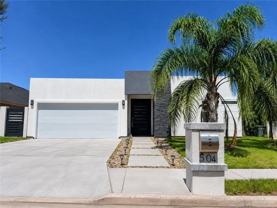 504 Hackberry Ave - Photo 1 of 1