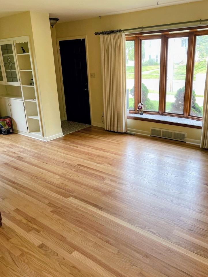 1920 Langley Ave - Photo 4 of 17
