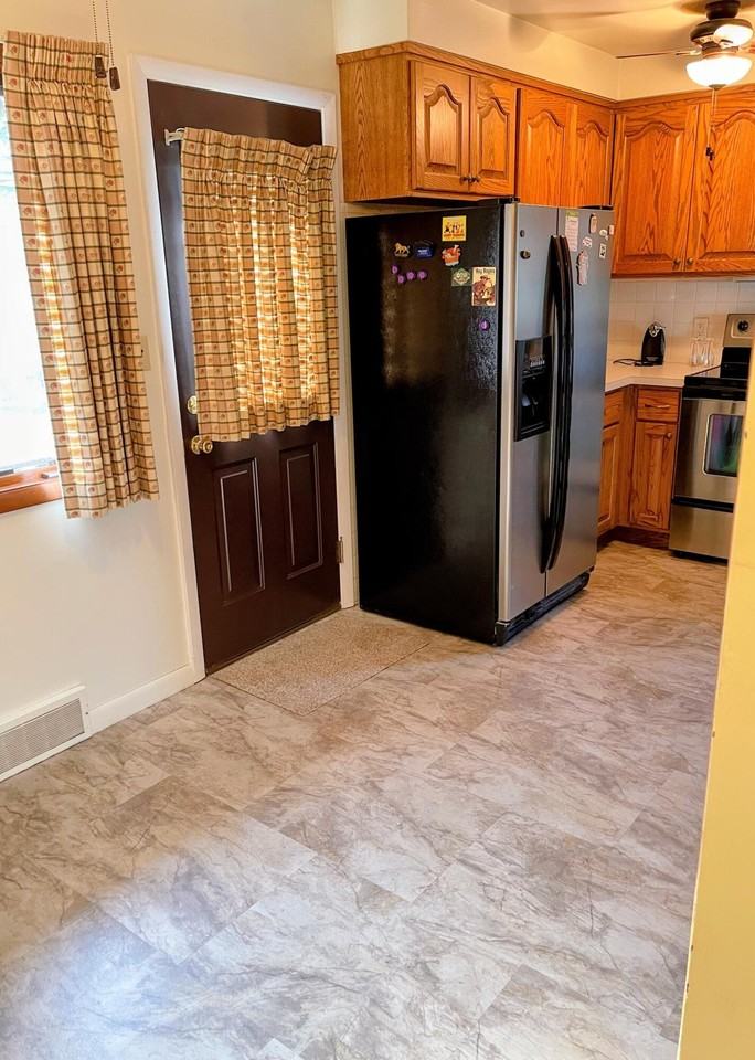 1920 Langley Ave - Photo 6 of 17