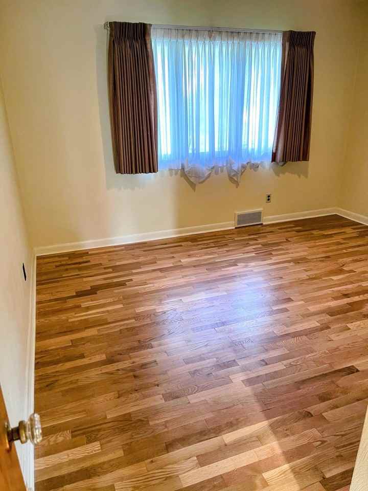 1920 Langley Ave - Photo 7 of 17