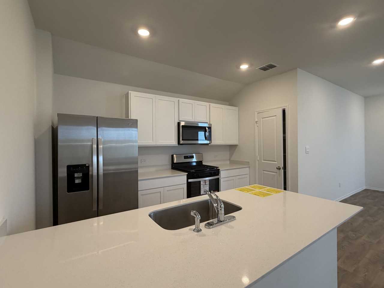 312 Nizao Ln #1 - Photo 4 of 21