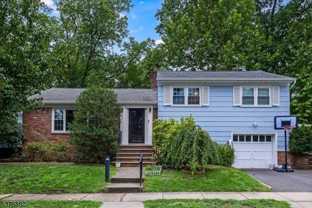 106 Greenwood Dr - Photo 1 of 1