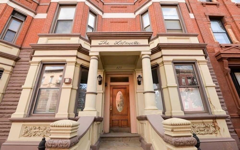 825 Washington St #5A - Photo 2 of 14