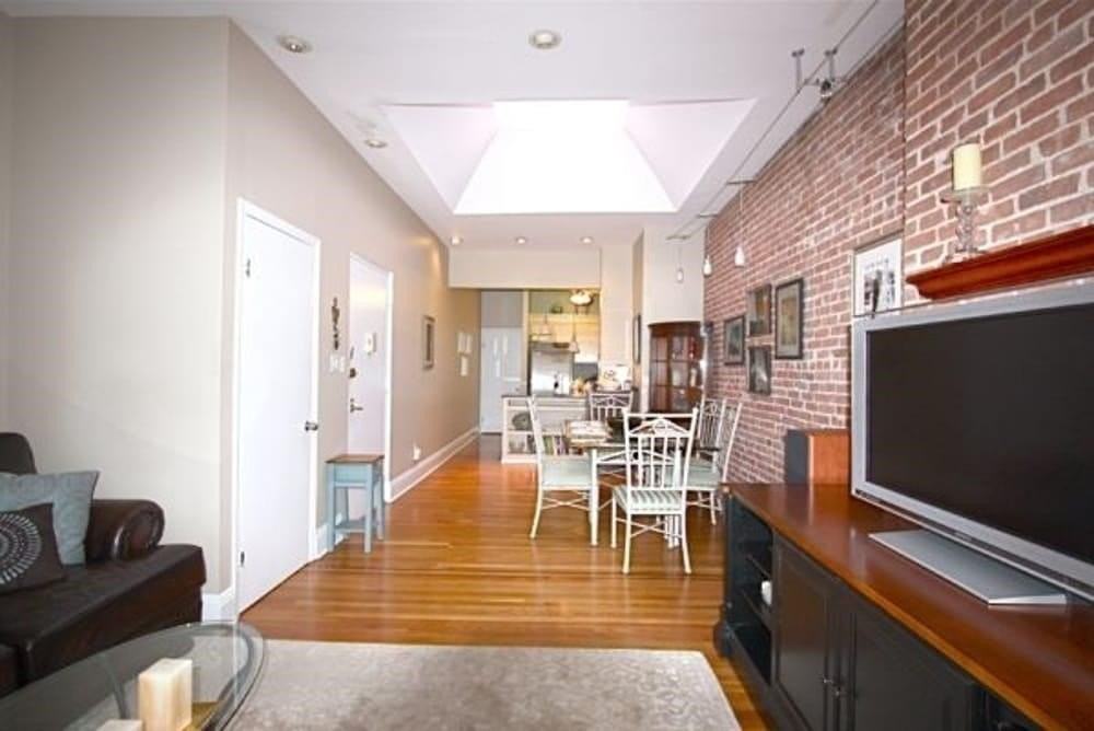 825 Washington St #5A - Photo 5 of 14