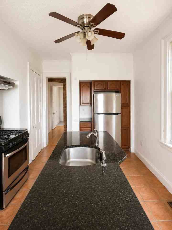 60 Clifton Pl #1 - Photo 6 of 20