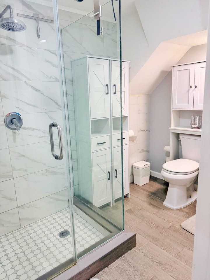 1456 44th St #1 - Photo 4 of 18