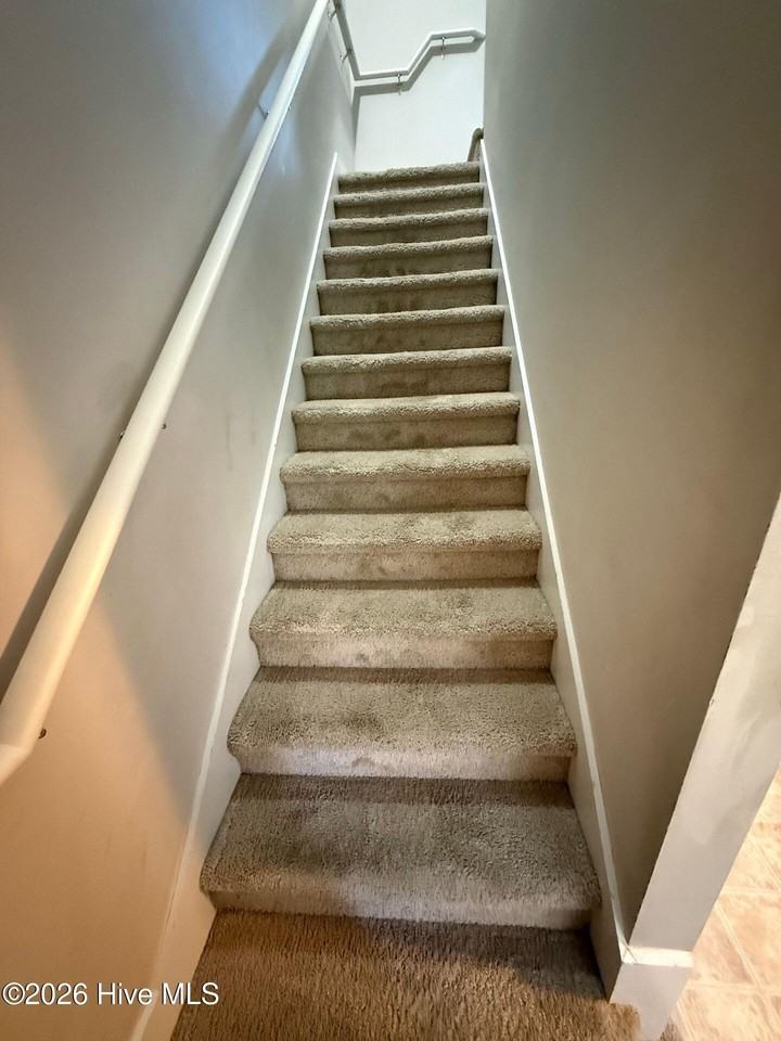 147 Cornerstone Pl - Photo 6 of 11