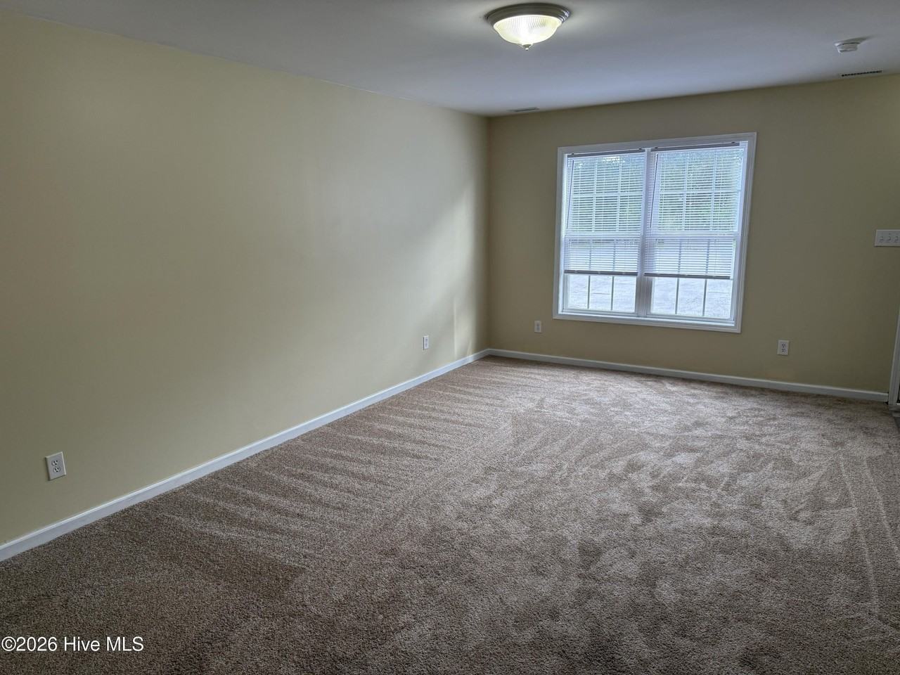 126 Short St #126 - Photo 4 of 19