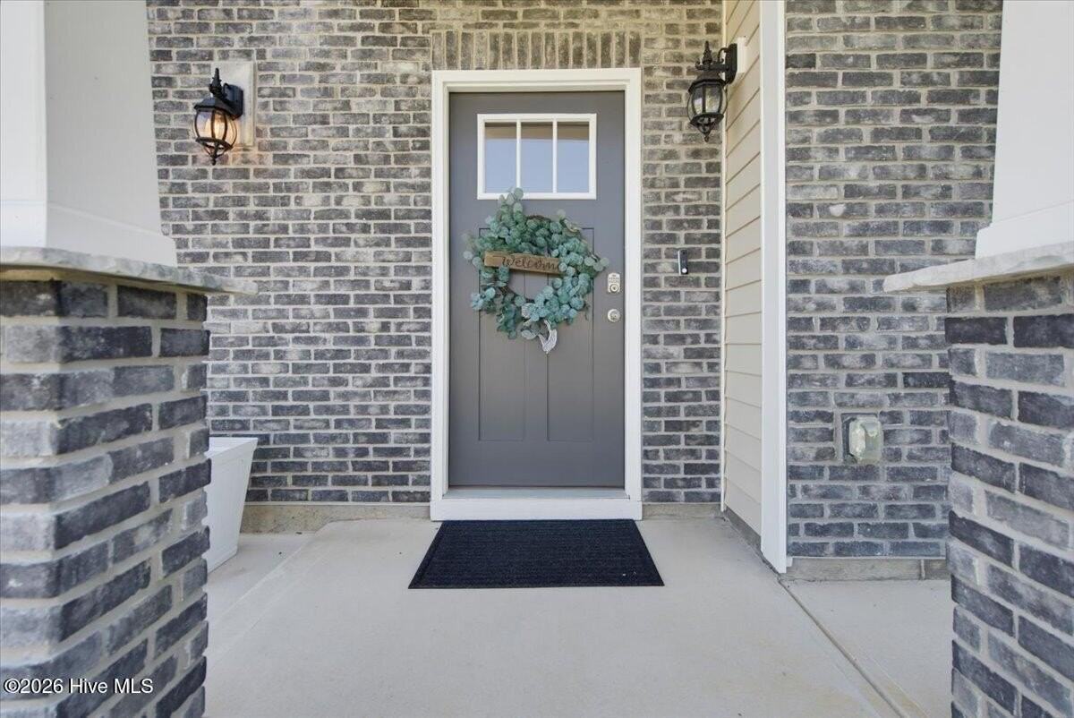 1171 Misty Creek Dr - Photo 3 of 35