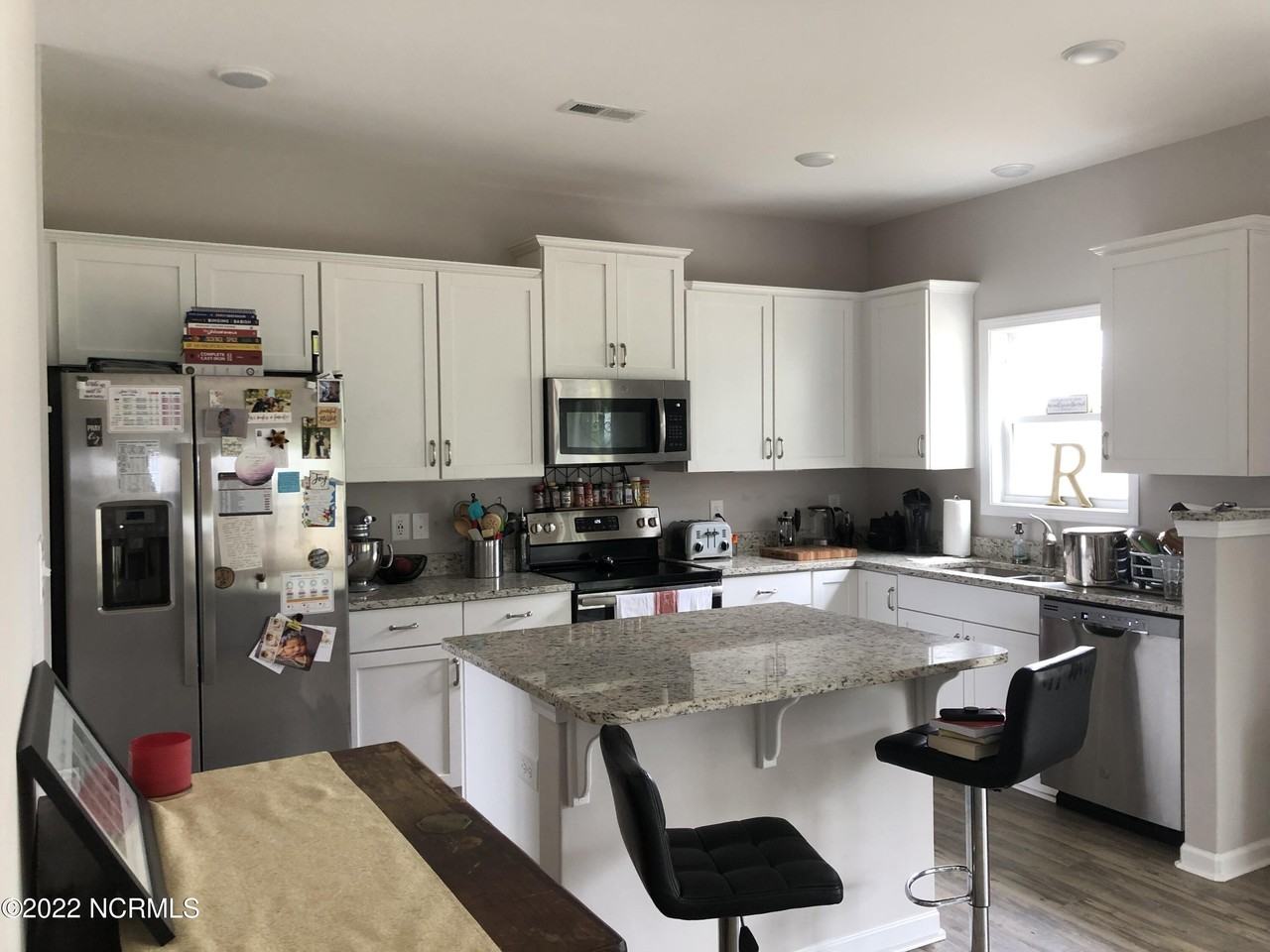 209 Legacy Ln - Photo 5 of 16