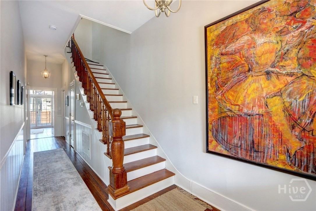 114 W Duffy St - Photo 5 of 32