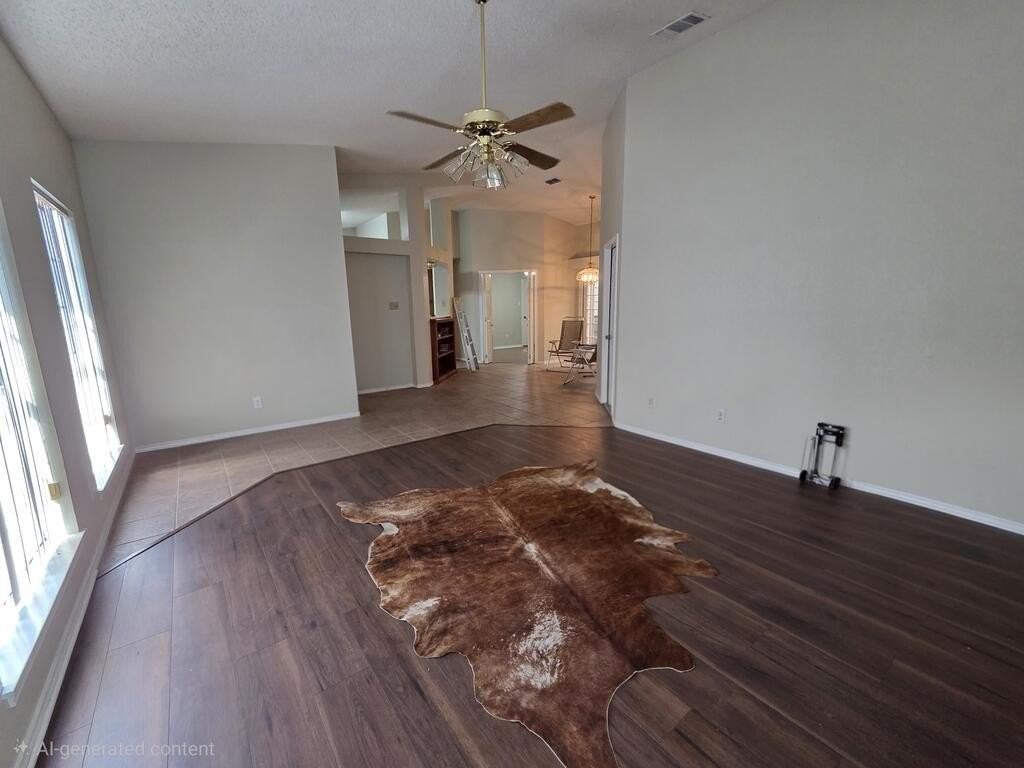 445 Florian Dr - Photo 4 of 18