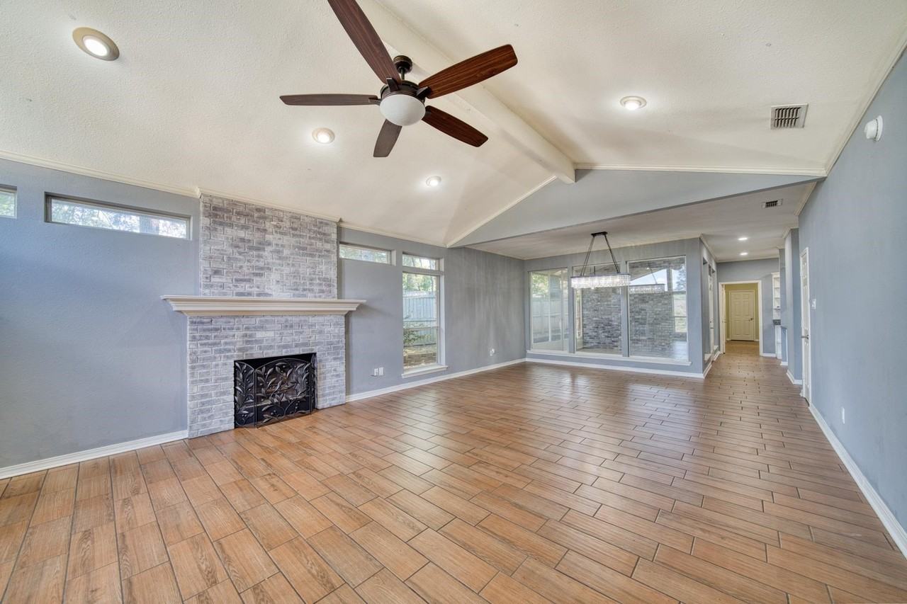 709 Saratoga Dr - Photo 2 of 45