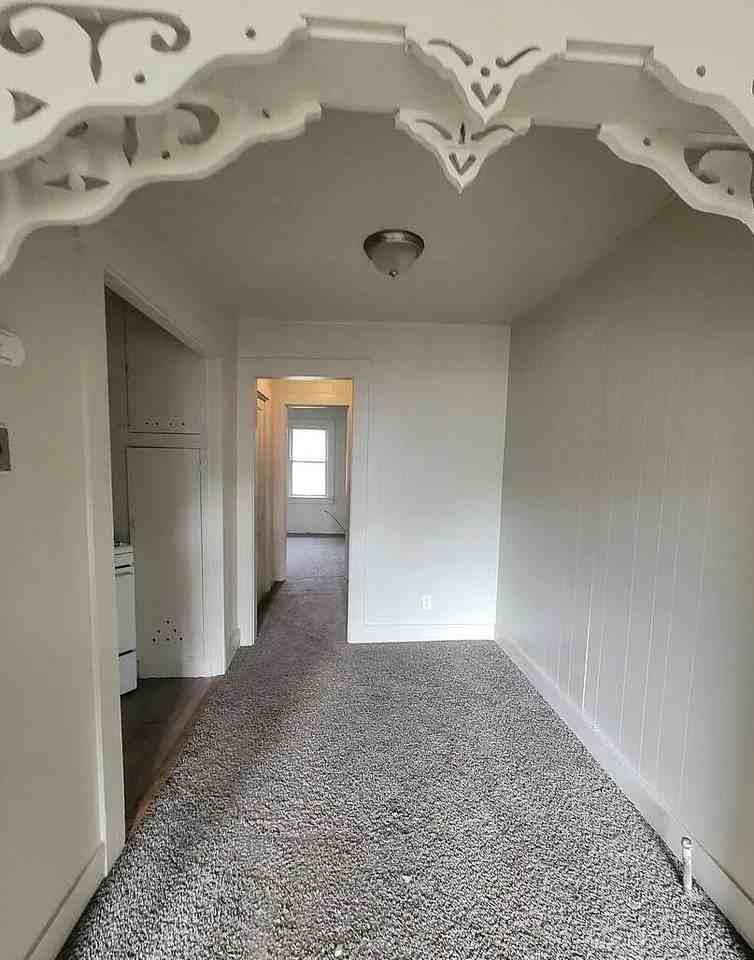 3702 S Polk St #B - Photo 4 of 7