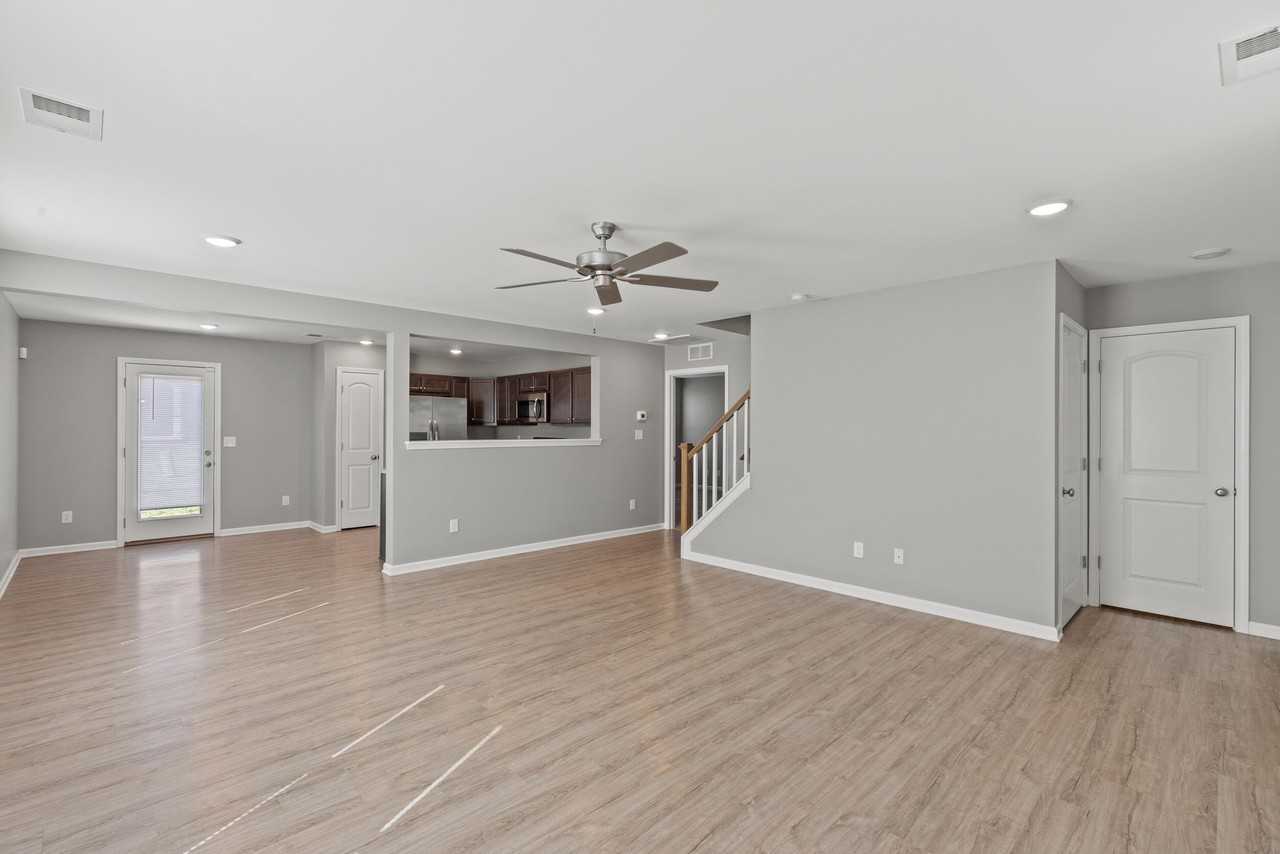 156 Landry Ln - Photo 3 of 17