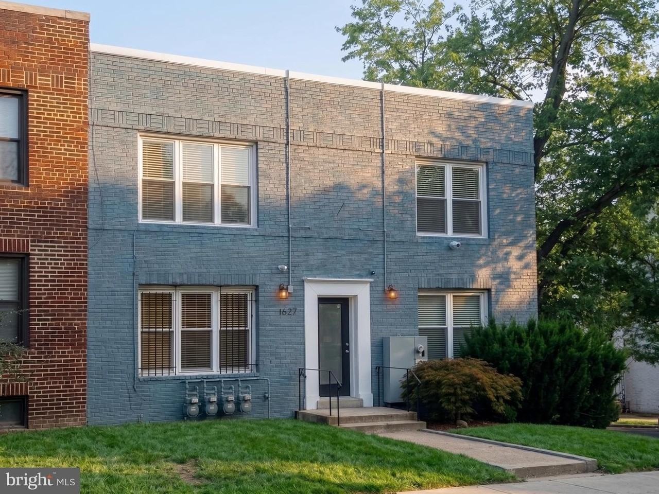 1627 Holbrook St Ne - Photo 3 of 25