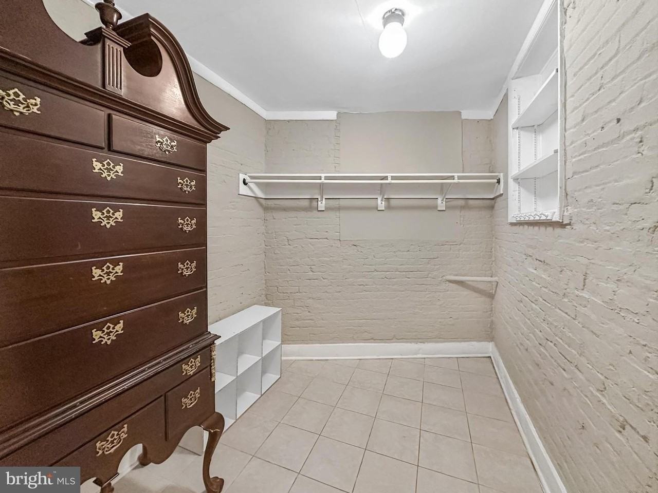 1306 P St Nw - Photo 5 of 26