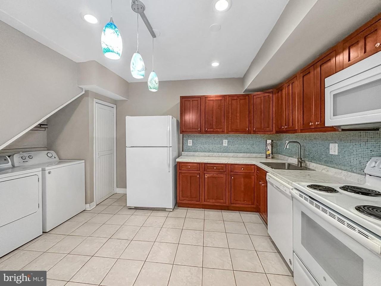 1306 P St Nw - Photo 7 of 26