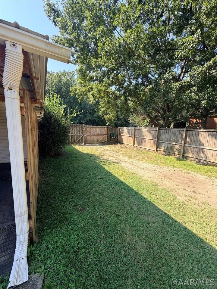 246 Richfield Rd - Photo 6 of 27
