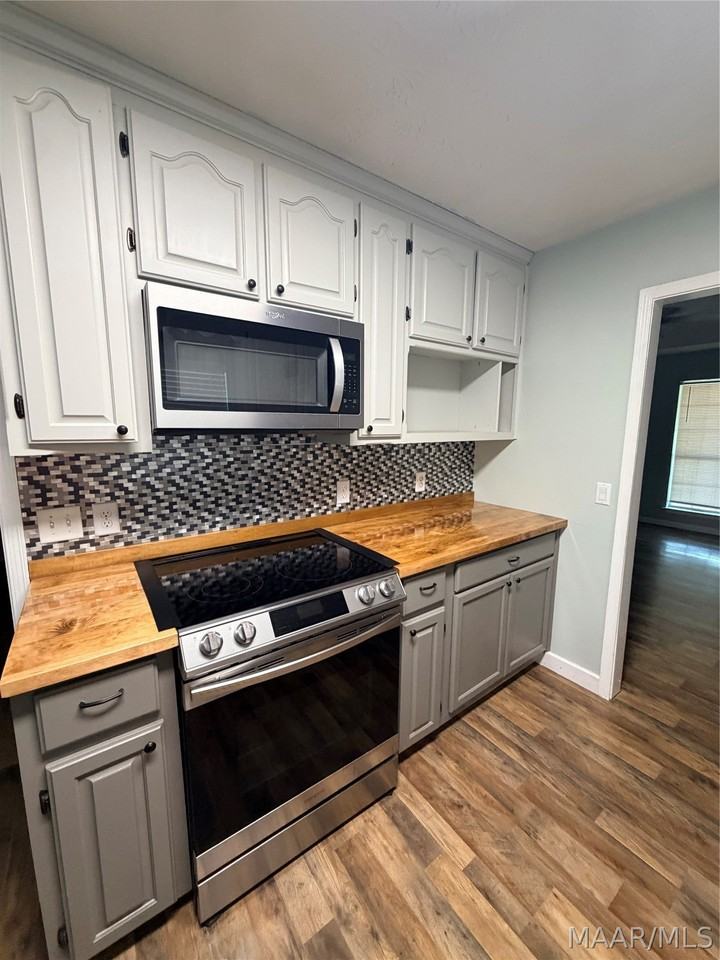 246 Richfield Rd - Photo 5 of 27