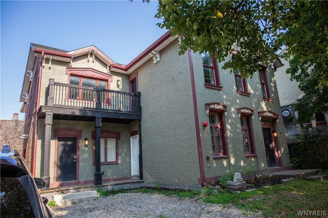 486 Franklin St - Photo 2 of 29