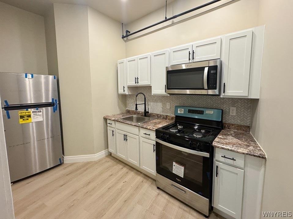 486 Franklin St - Photo 7 of 29