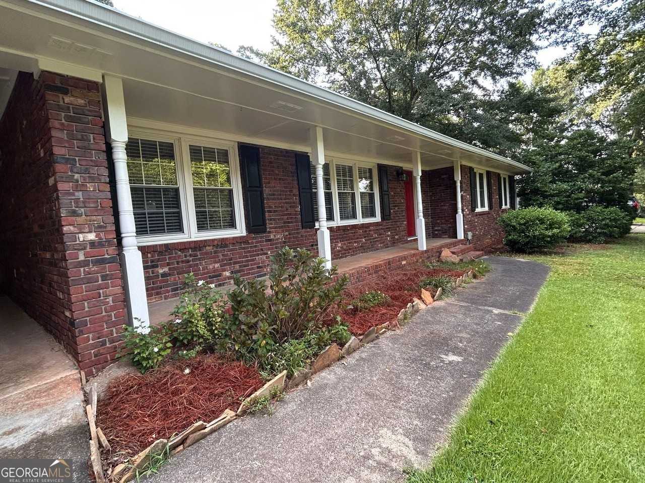 995 Melody Ln - Photo 2 of 34