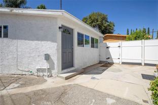 18413 1/2 Erwin St - Photo 1 of 1