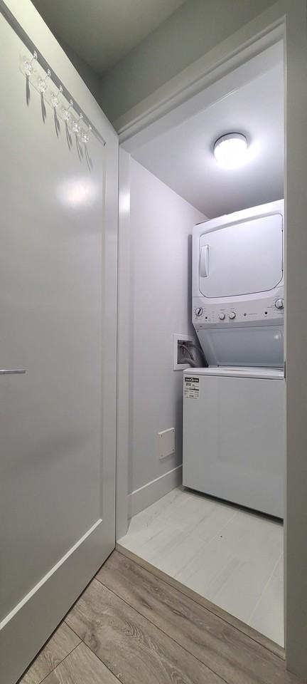 2060 165B Street - Photo 6 of 10