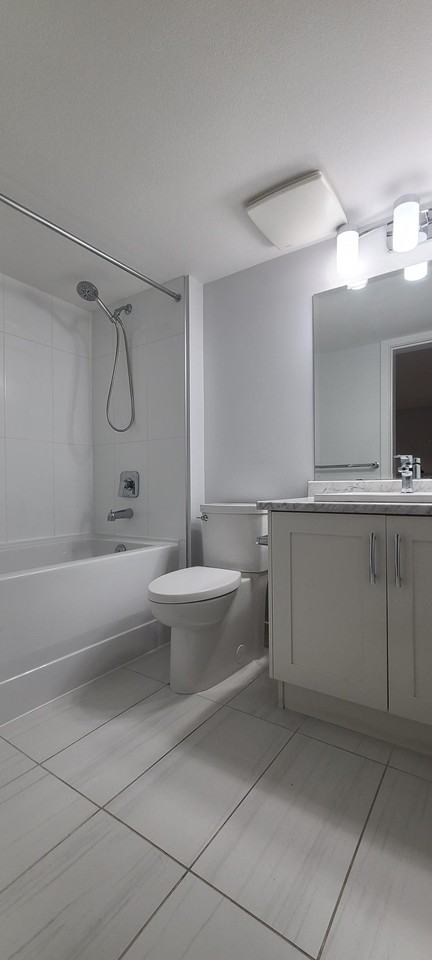 2060 165B Street - Photo 7 of 10