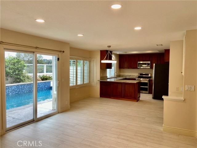 28732 Rancho Del Lago - Photo 3 of 13